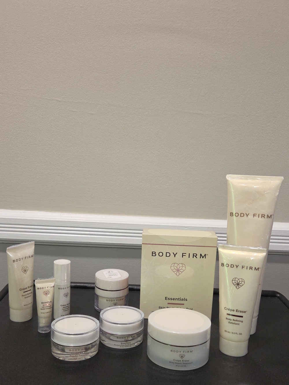 New Body Firm Crepe Erase Creams Essentials 9pc Set With Skin Revitalizing Tool